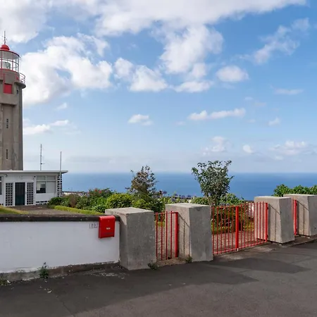 別荘 Casa Do Farol By An Island *